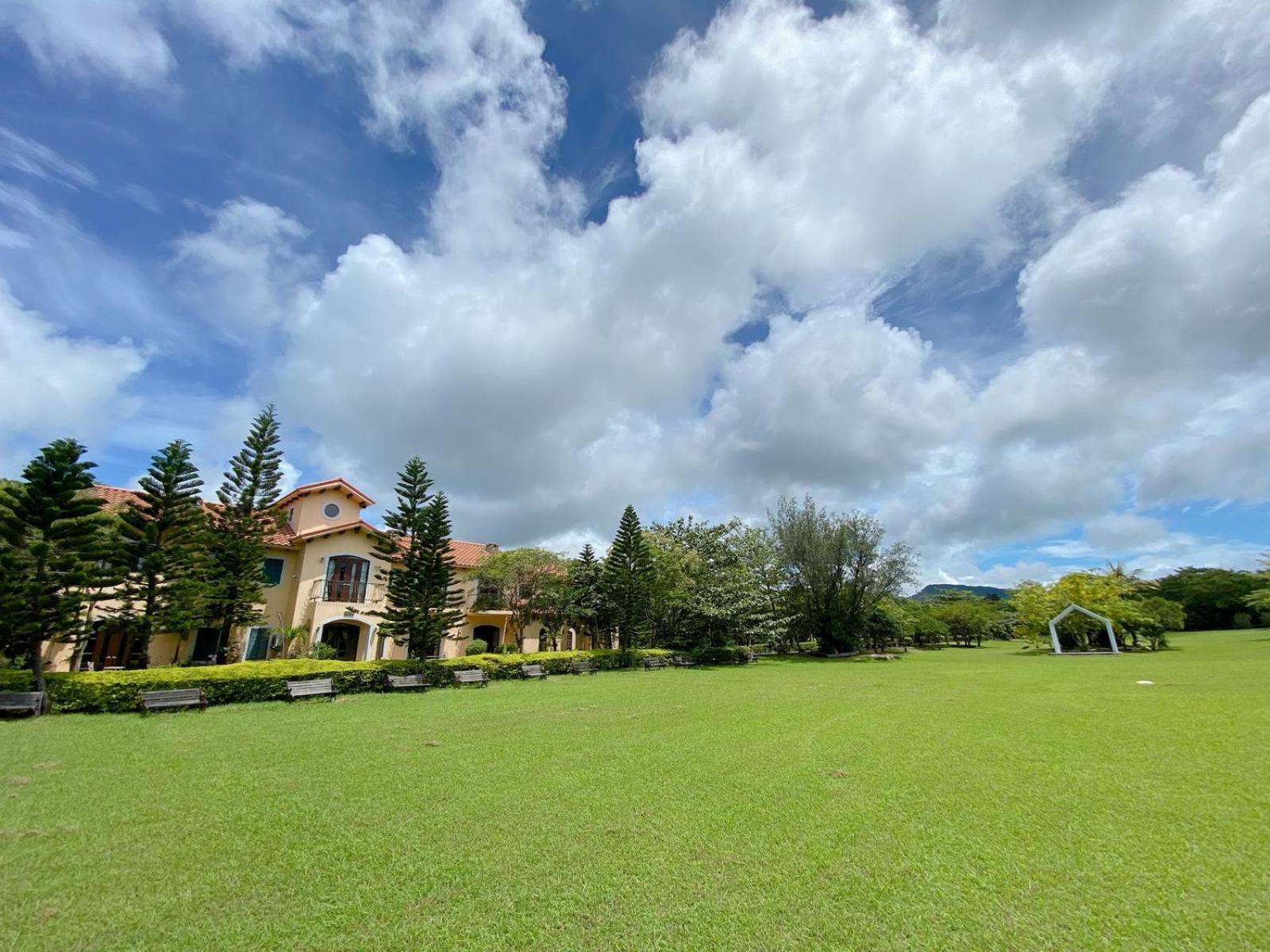 Kenting Tuscany Resort Exteriör bild